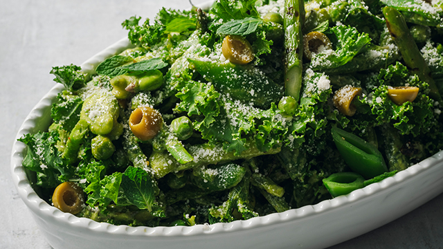 スプリングビーンズとアスパラガスのサラダ