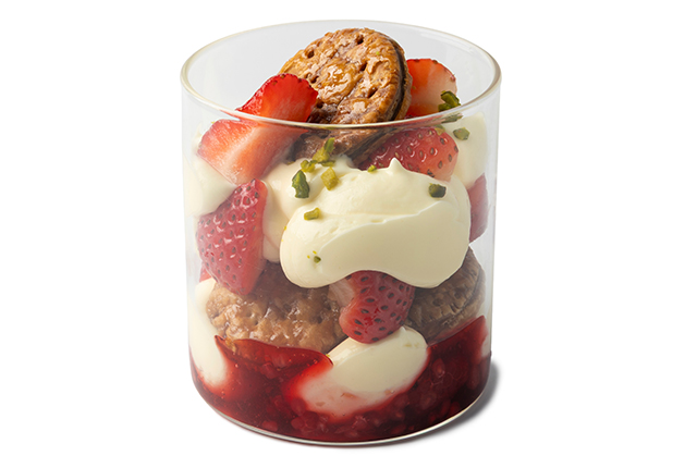 苺のミルフィーユプディング