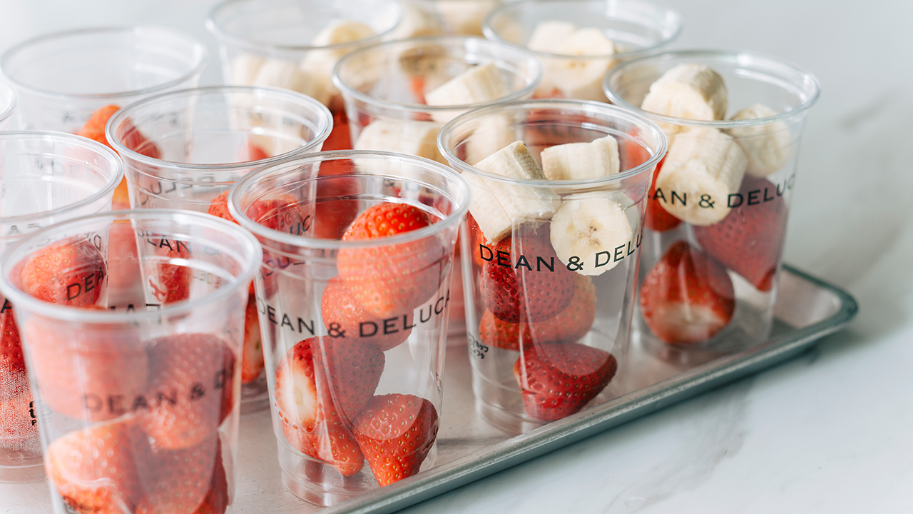 いちごを味わうカフェスイーツ