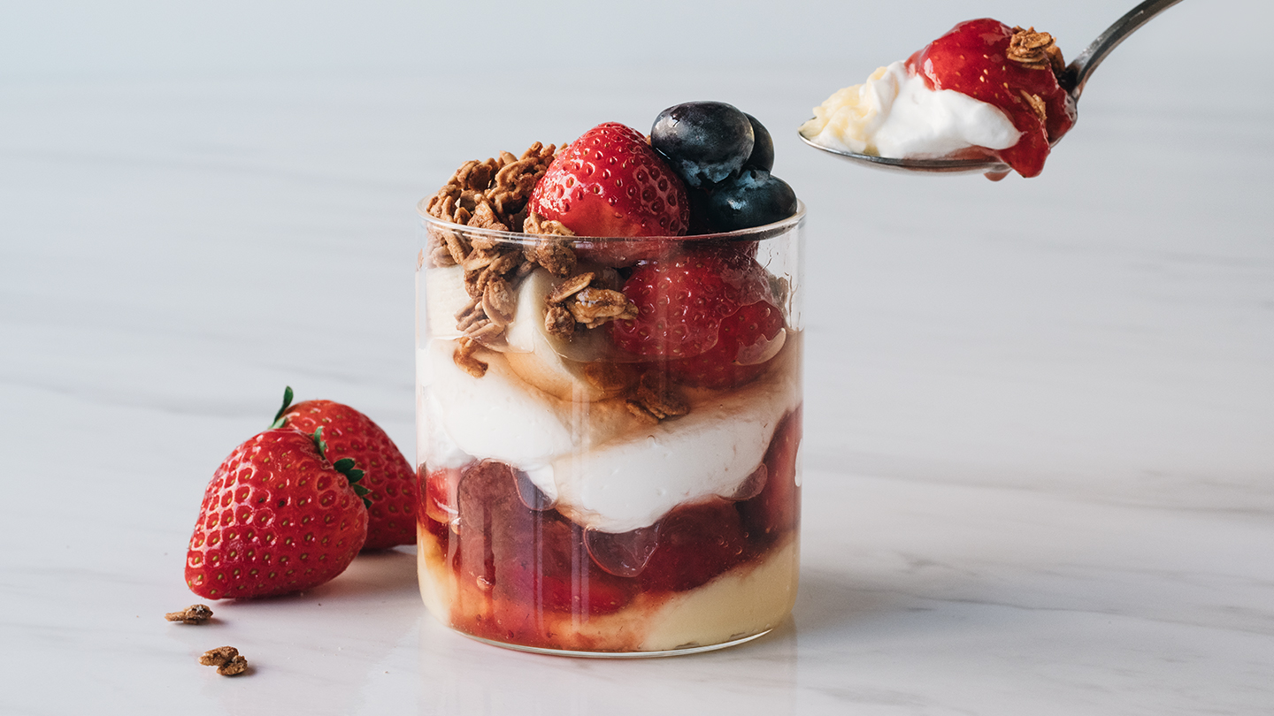 いちごを味わうカフェスイーツ