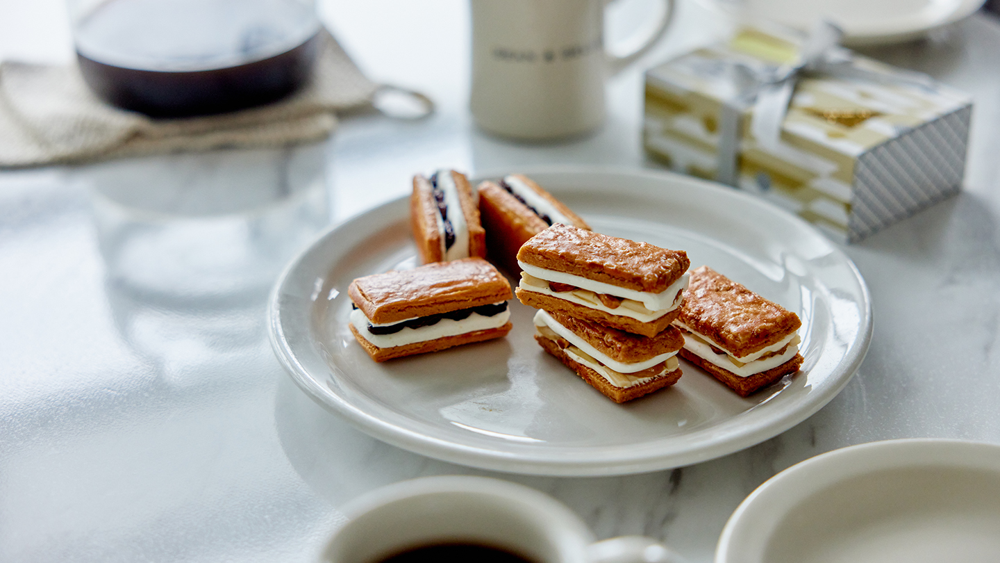 (NO) RAISIN SANDWICH