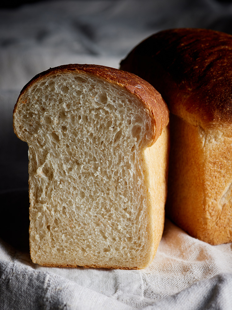 クラフトホワイトブレッド