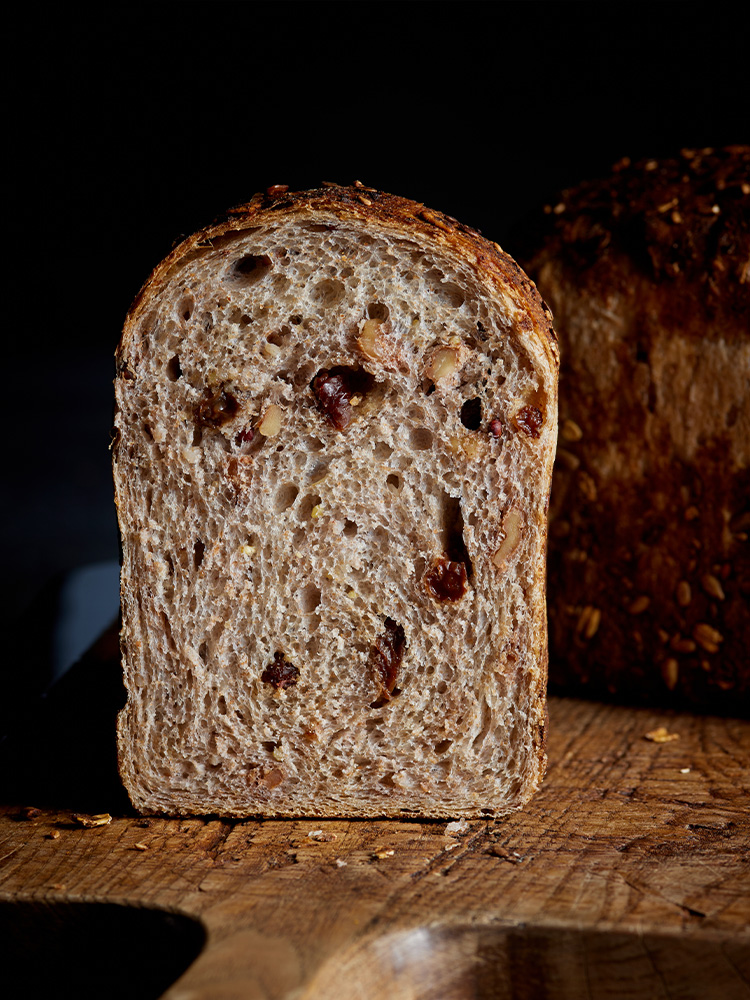 クラフトシリアルブレッド