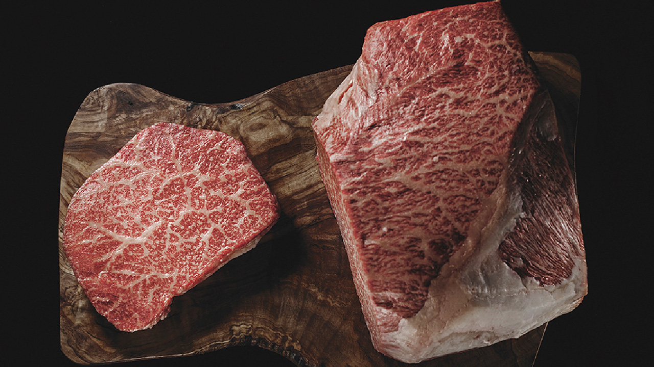 さまざまな産地から届く肉