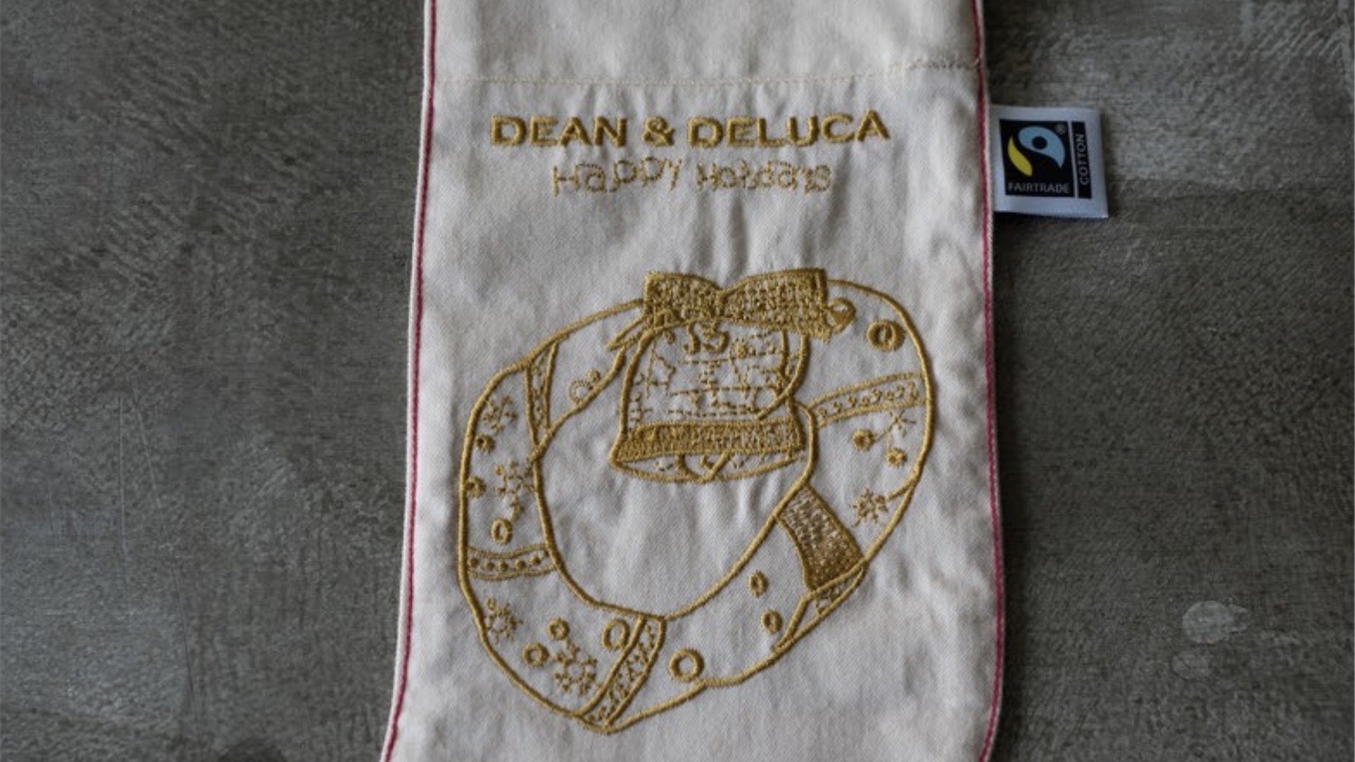 「DEAN & DELUCA ホリデーオーナメント缶」2023 EDITION