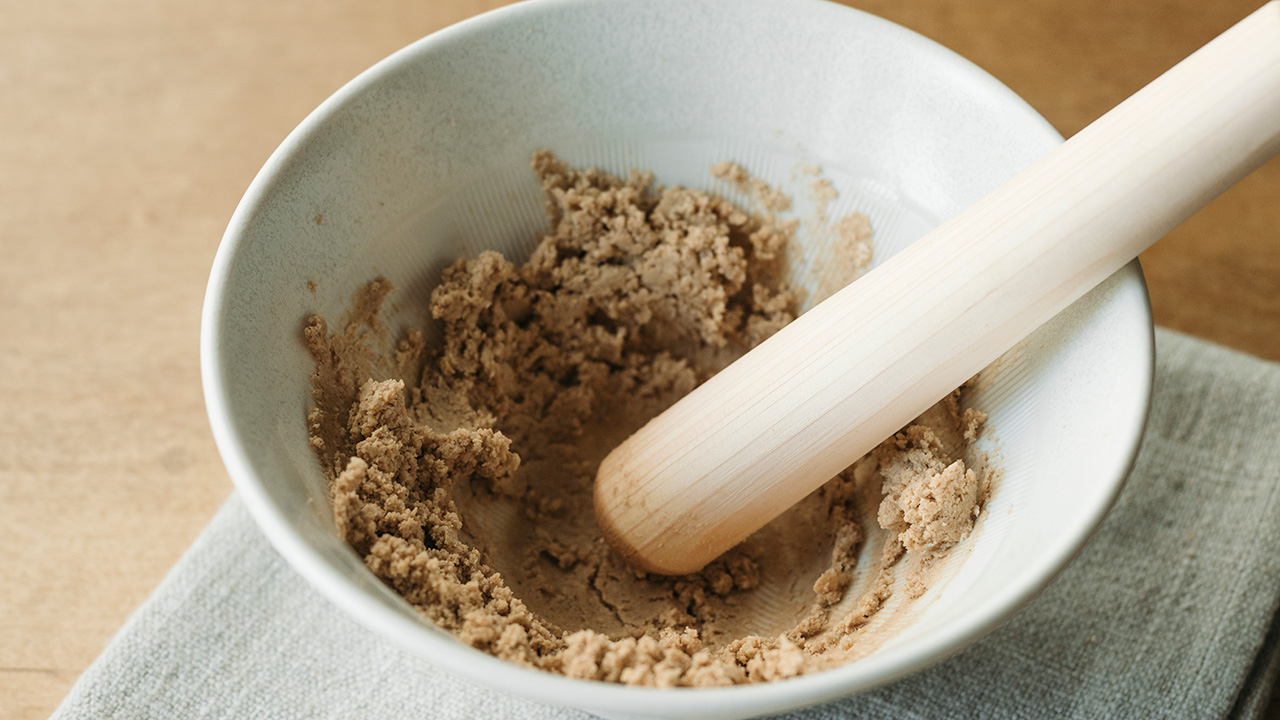 調理から食卓まで、日々の食卓に寄り添う「すり鉢」