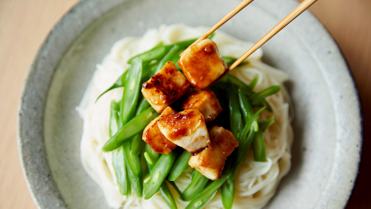 香ばし白身魚の万能みそだれ素麺のつくり方