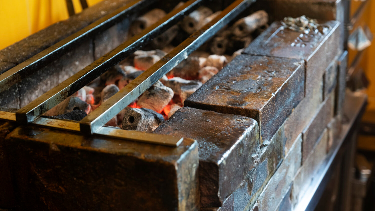 蒜山 鰻専門店 翏
