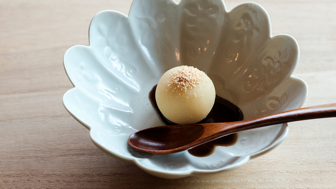 鰻を余すところなく使った、独創の料理