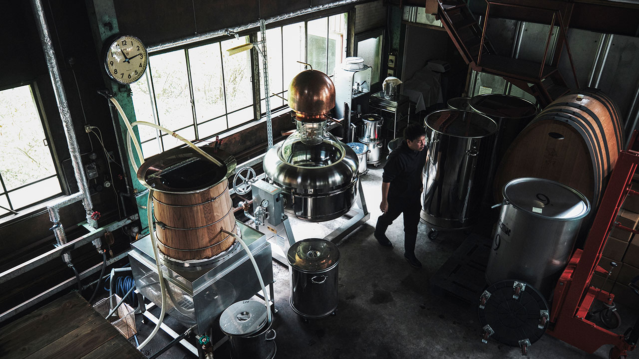 アルケミエ 辰巳蒸留所