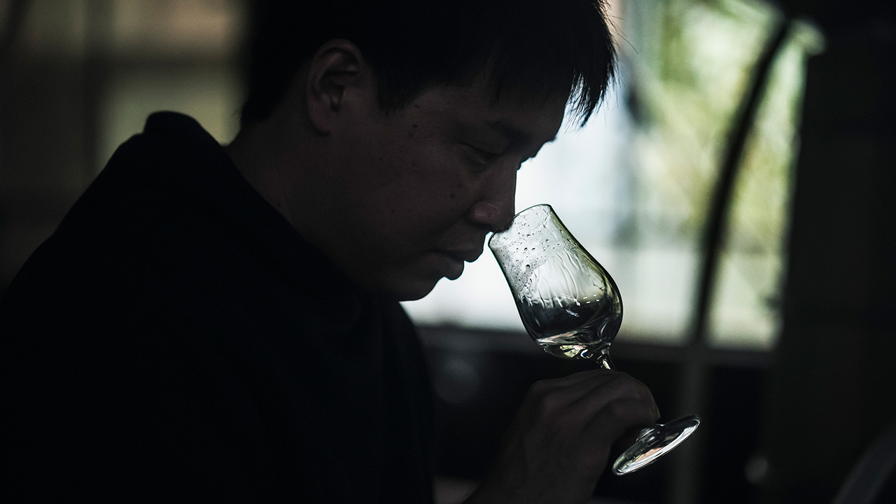 アルケミエ 辰巳蒸留所