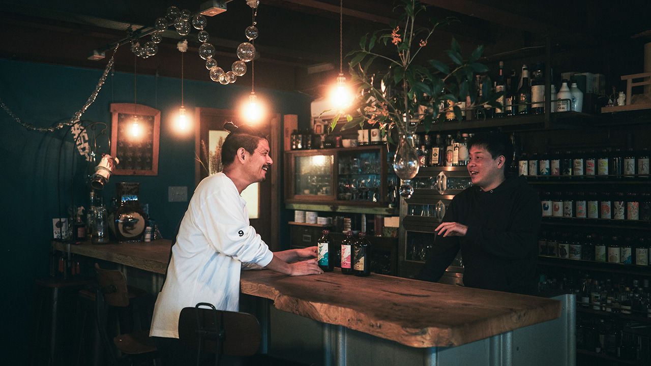 アルケミエ 辰巳蒸留所