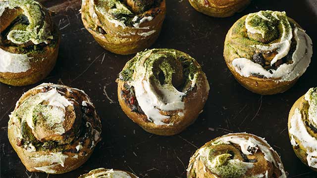 抹茶ベリークリームチーズロール