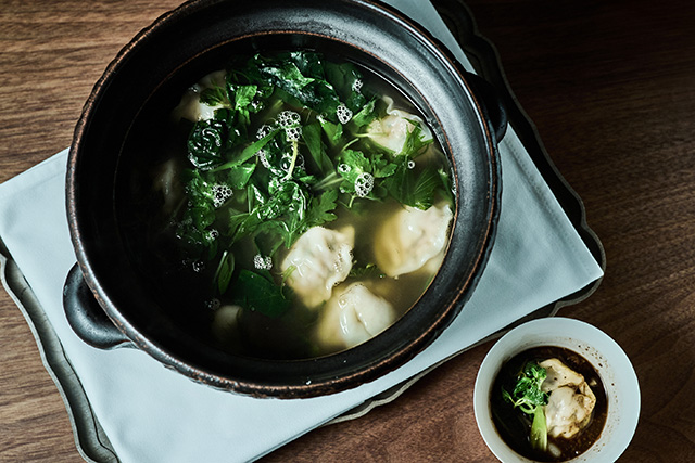 醤油黒麹 バジル水餃子