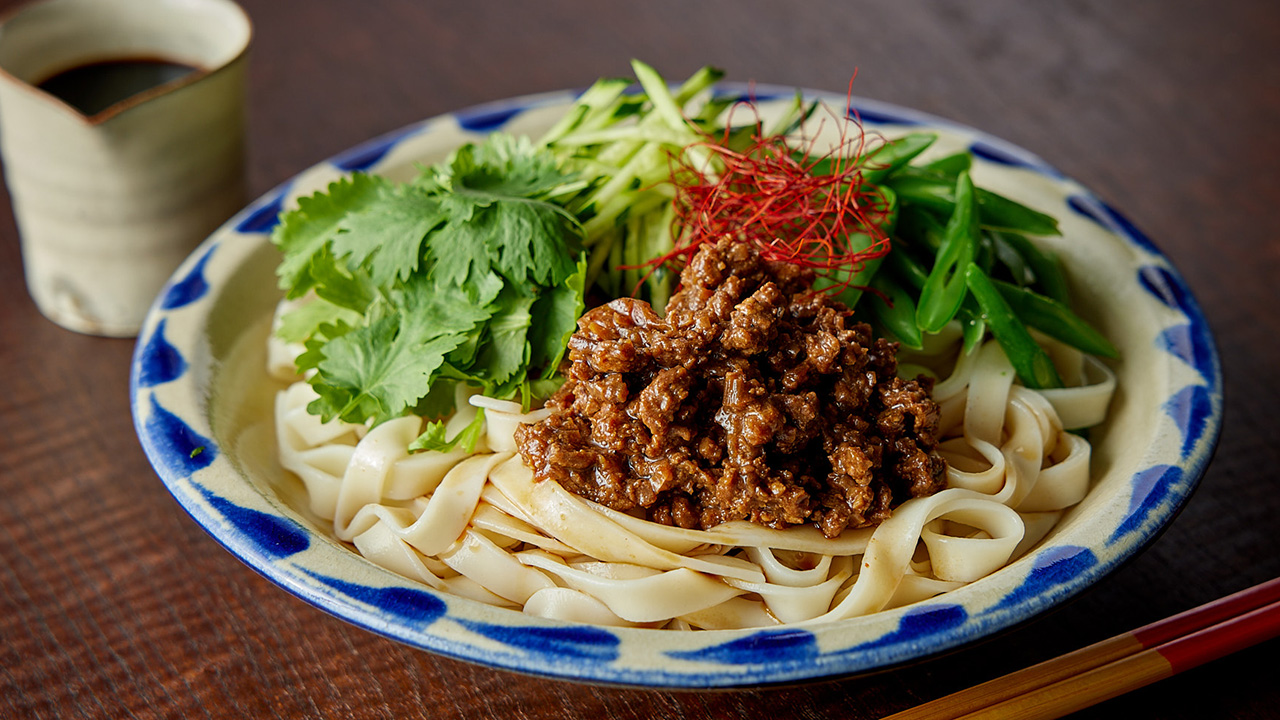 辺銀食堂とつくる肉味噌ジャージャン麺