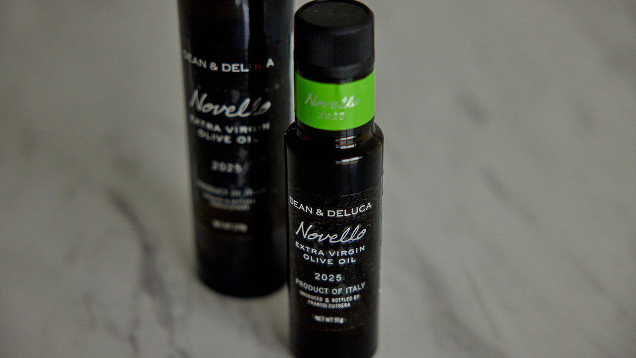 搾りたての美しいオリーブグリーン ノヴェッロ 2025