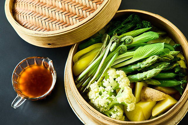 XO沙拉醤 × 春野菜のせいろ蒸し