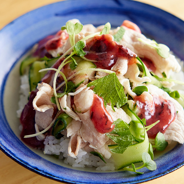 「梅と紫蘇チューブ」でつくる豚丼