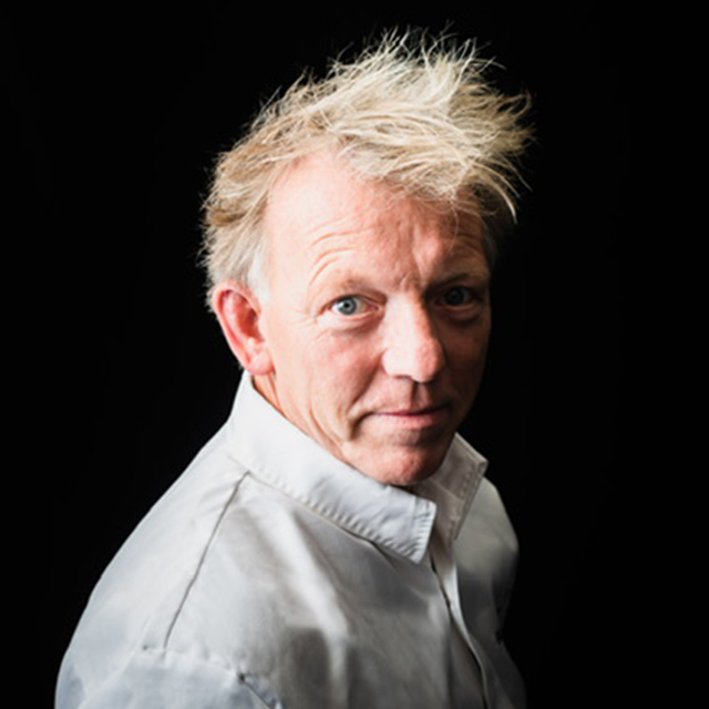 ジル・マルシャル