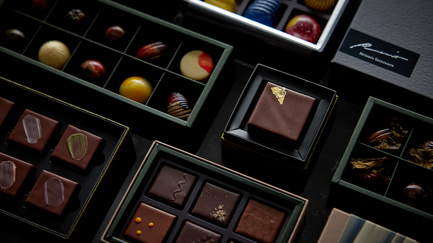 国内のつくり手が手がける、素材にこだわった繊細なチョコレート