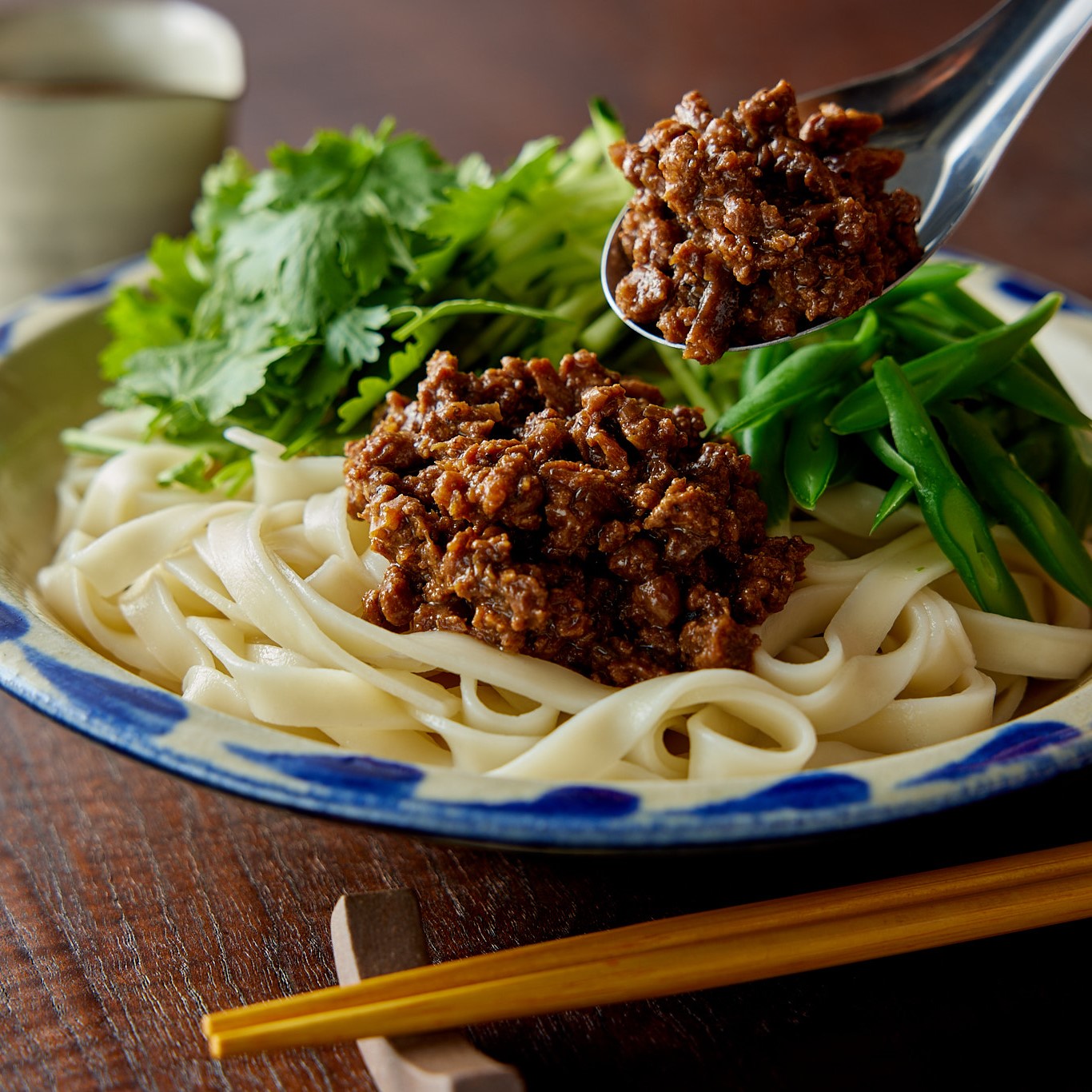 肉味噌ジャージャン麺セット | DEAN & DELUCA【公式】