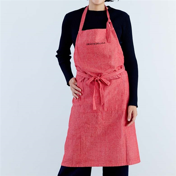数量限定＞コットンシャンブレーエプロン Red| DEAN & DELUCA