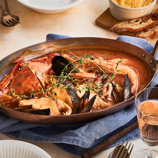 5種魚介のブイヤベース スープで仕上げるもち麦チーズリゾット<冷凍便>